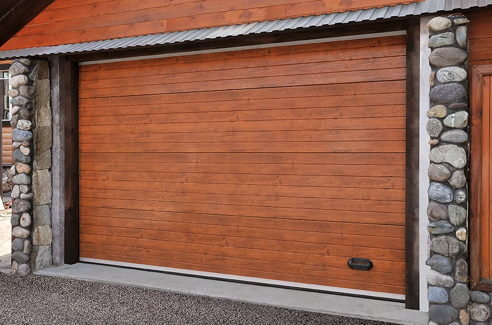 Подъемные ворота Alutech Prestige 2000х1750 - Фото работ